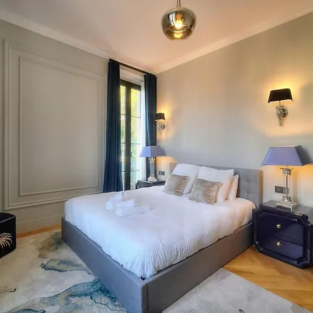 Apartment Ref 1393 - Center - For Rent